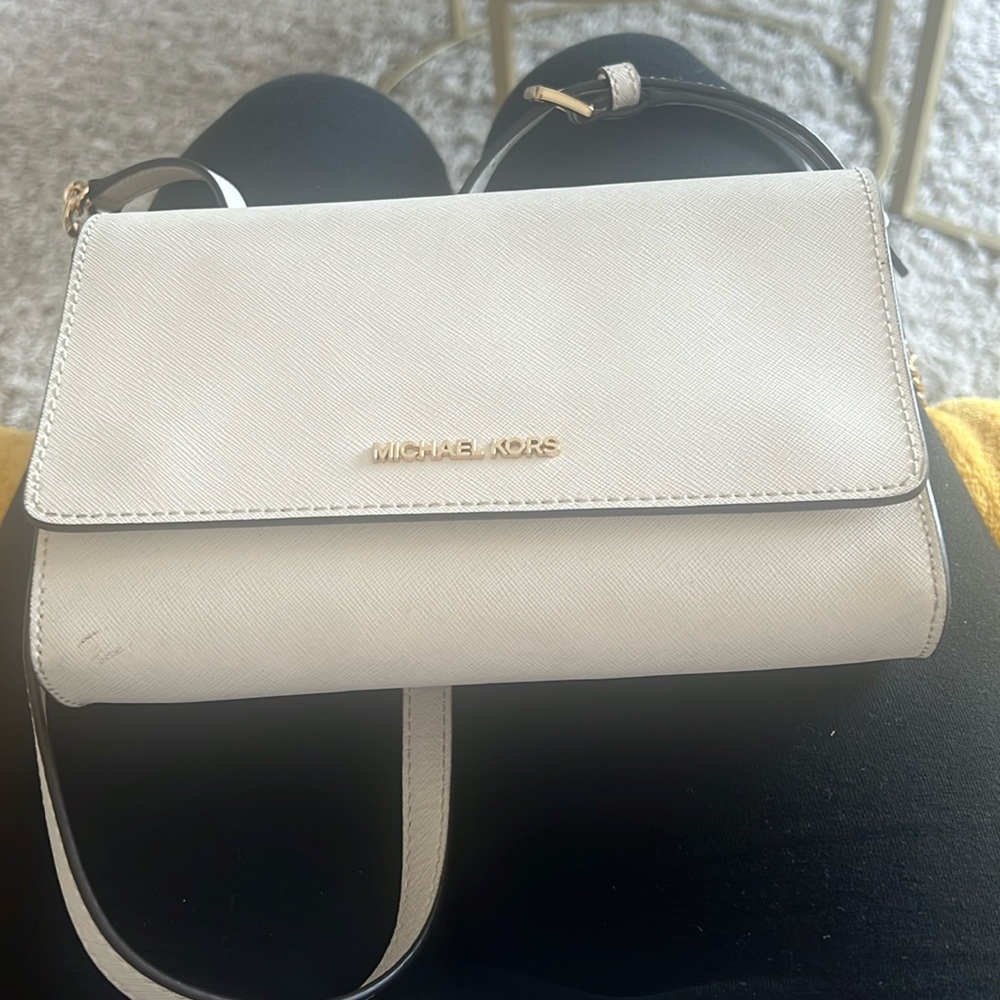 Michael kors white bag